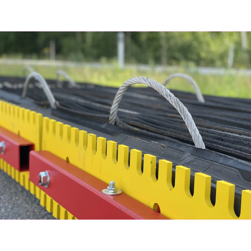 Gummislodd 2800 mm med tannet vendbart regulerbart stål