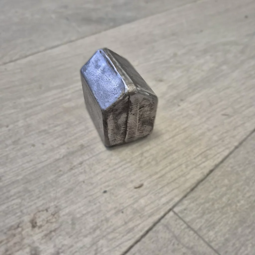 Pigg 50x45x32 til grip skogsbelte